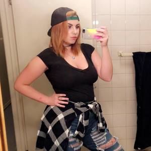 Meet your Posher, Deanna